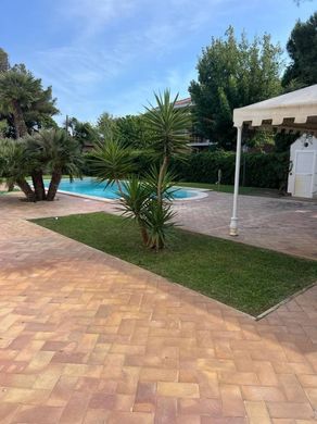 Villa Fiumicino, Roma
