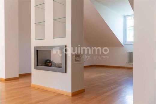 Apartment / Etagenwohnung in Mailand, Lombardei