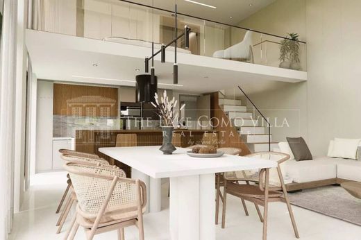 Apartment / Etagenwohnung in Menaggio, Provincia di Como