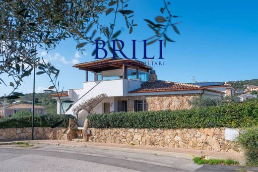 Villa in Pittulongu, Provincia di Sassari