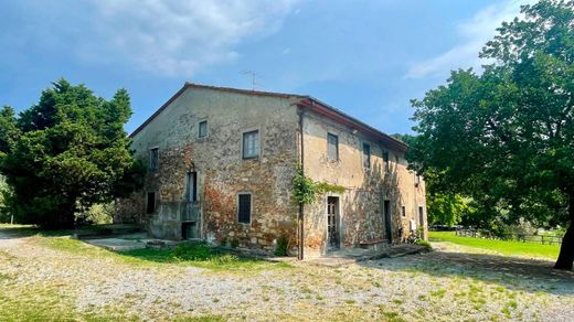 Köy evi Carmignano, Prato ilçesinde