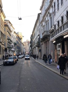 بنتهاوس ﻓﻲ ميلانو, Città metropolitana di Milano