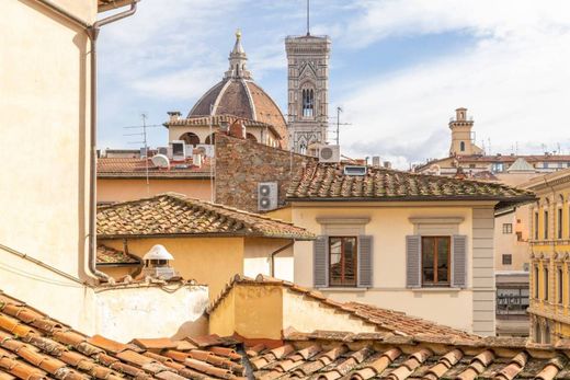 Ático en Florencia, Toscana