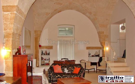 Luxury home in Brindisi, Provincia di Brindisi
