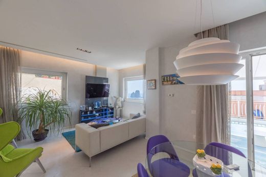 Daire Capri, Napoli ilçesinde