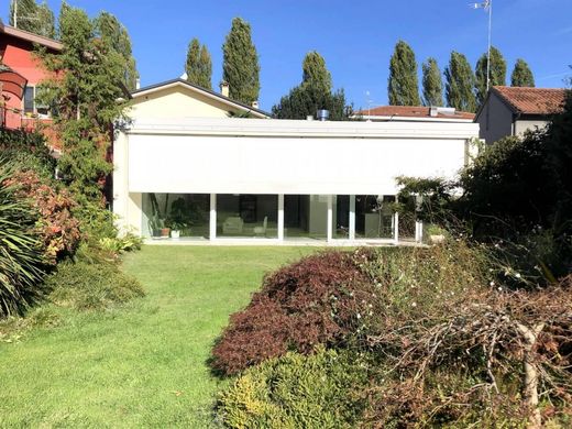 Villa Udine, Udine ilçesinde