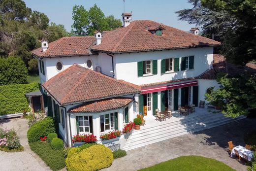 Villa Vicenza, Vicenza ilçesinde