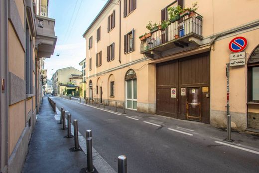 Maison de luxe à Milan, Lombardie