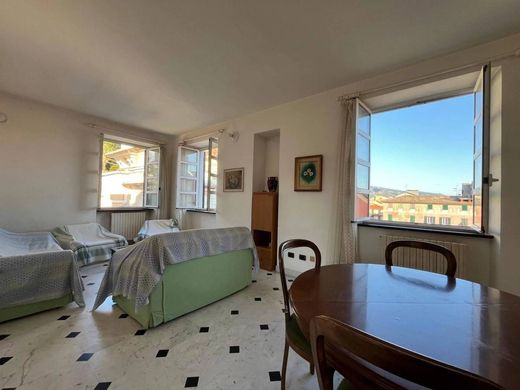 Apartament w Chiavari, Provincia di Genova
