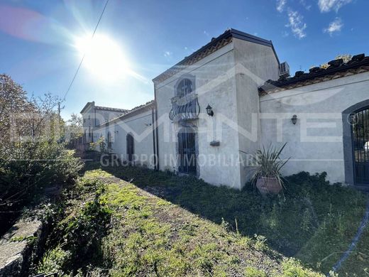 Casa de campo en Linguaglossa, Catania