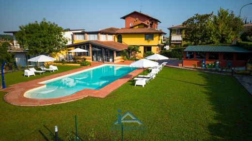 Villa in Peschiera del Garda, Provincia di Verona