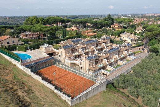 ‏בתים מדורגים ב  רומא, Lazio