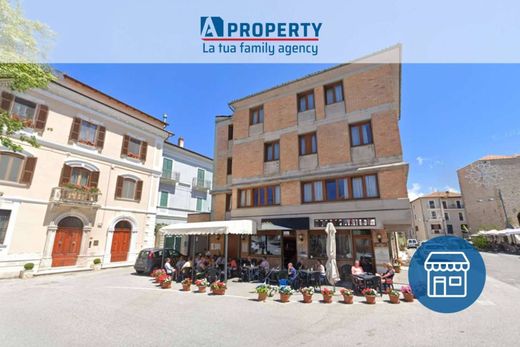 Edificio en Castel del Monte, Aquila