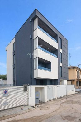 Daire Riccione, Rimini ilçesinde