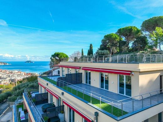 Penthouse in Alassio, Provincia di Savona