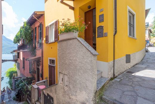 Luxus-Haus in Varenna, Provincia di Lecco