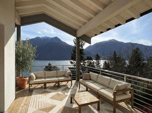 Villa in Pianello del Lario, Provincia di Como