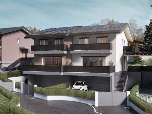 Villa in Parè, Provincia di Como