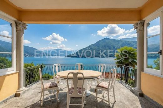 Villa in Cannobio, Verbania