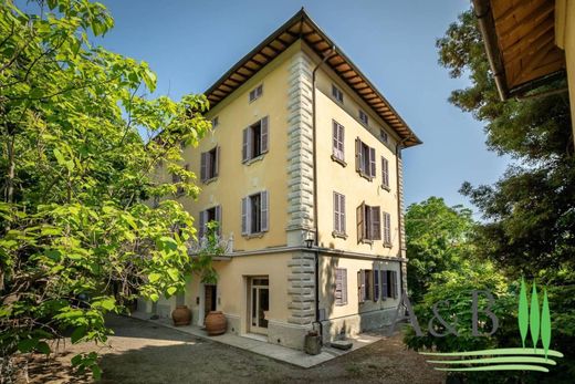 Villa in Cetona, Province of Siena