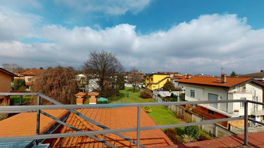 Villa in Seveso, Provincia di Monza e della Brianza