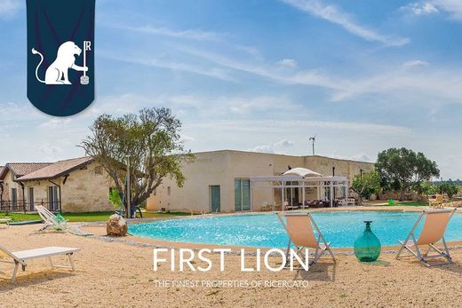 Villa en Lecce, Provincia di Lecce