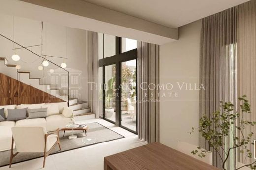 Apartment / Etagenwohnung in Menaggio, Provincia di Como