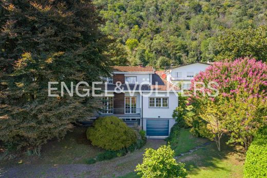 Βίλα σε Induno Olona, Provincia di Varese