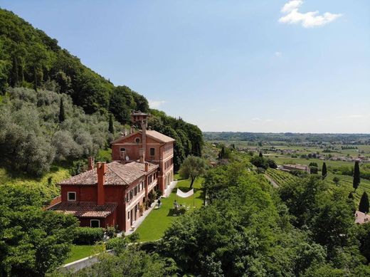 Villa a Pieve di Soligo, Treviso