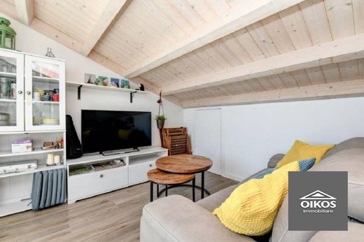 Attico a Desenzano del Garda, Brescia