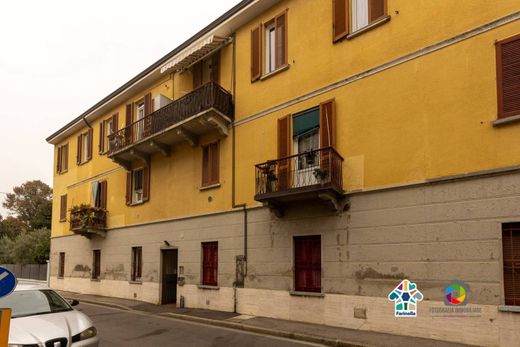 Wohnkomplexe in Melzo, Mailand