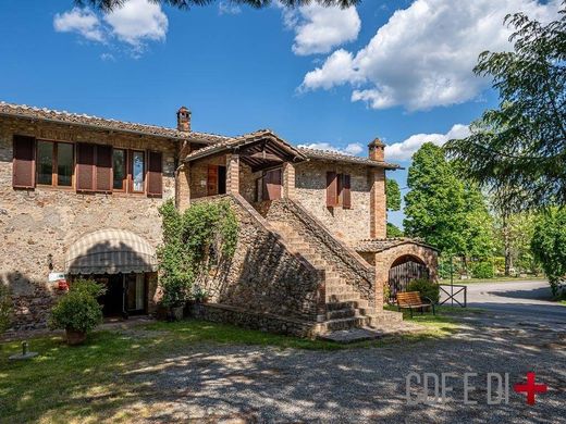 Köy evi Monticiano, Siena ilçesinde