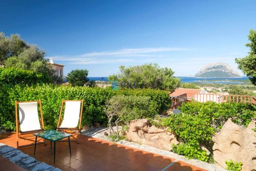 Villa in Loiri Porto San Paolo, Provincia di Sassari