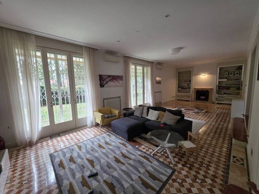 Apartment in Bologna, Emilia-Romagna