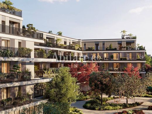 Penthouse Milano, Milano ilçesinde