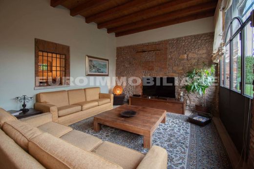 Villa in Brescia, Provincia di Brescia