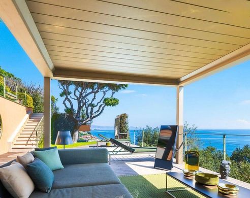 Apartment in Arenzano, Provincia di Genova