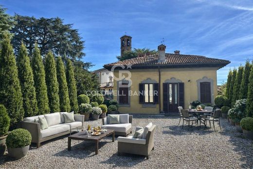 Villa in Carate Brianza, Province of Monza and Brianza