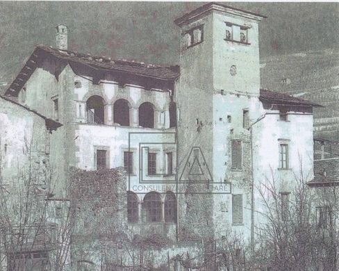 Edificio en Chiuro, Provincia di Sondrio