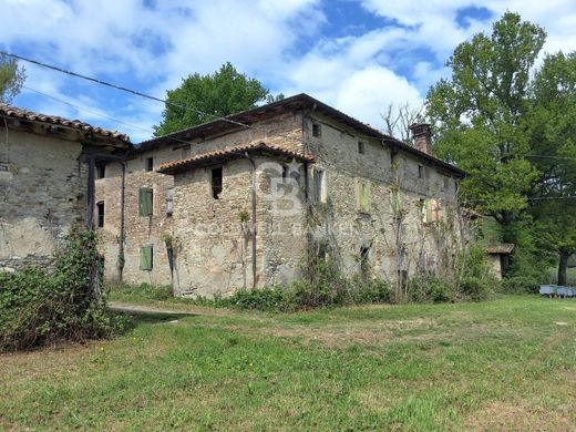 Complexes résidentiels à Castelvetro di Modena, Modène