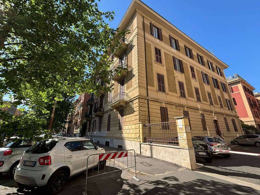 Office in Rome, Latium