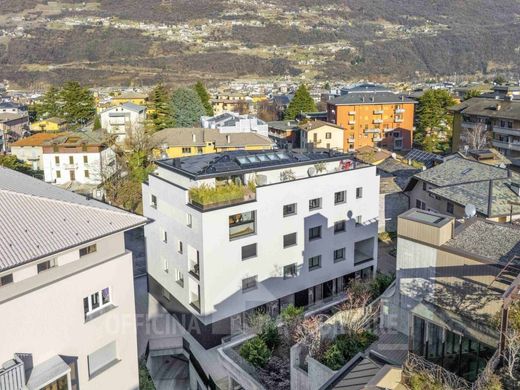 Appartement à Morbegno, Provincia di Sondrio