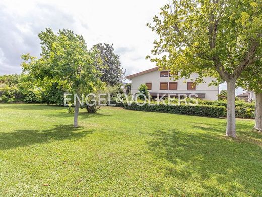 Villetta a Schiera a Roma, Lazio