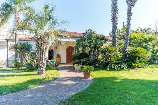 Villa en Lecce, Provincia di Lecce