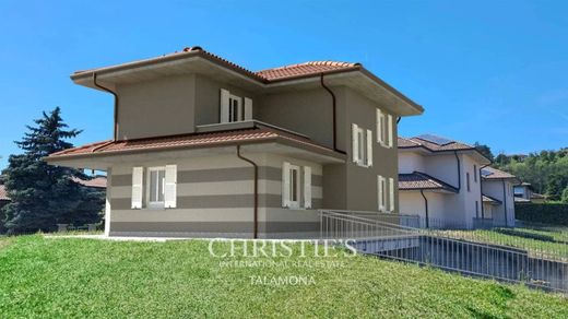 Villa in Nizza Monferrato, Provincia di Asti