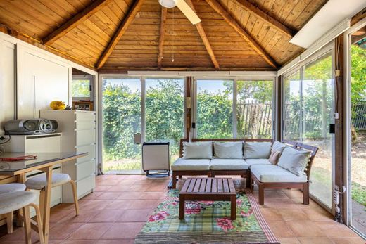 别墅  罗马市, 罗马省