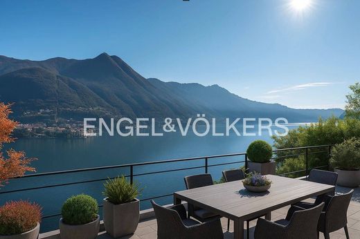 Villa in Moltrasio, Provincia di Como