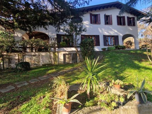 منزل ريفي ﻓﻲ Cinto Euganeo, Provincia di Padova