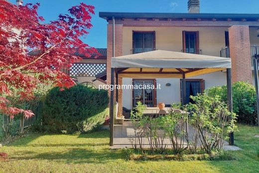 Villa in Segrate, Milan