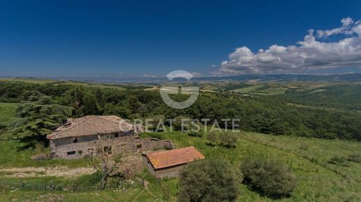 Köy evi Radicofani, Siena ilçesinde